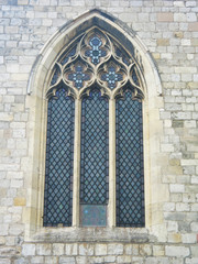 Fototapeta na wymiar Okna kościoła w York, Anglia.