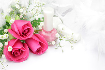 rose and manicure