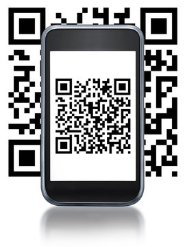 Smartphone scannant un code QR sur fond blanc