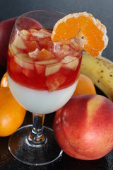 meyveli jöleli tatlı