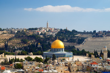 Fototapeta na wymiar Kopuła na Skale, wysoki kąt widzenia do Jerozolimy