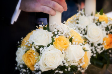 Obraz na płótnie Canvas Wedding candles with beautiful flower bouquets