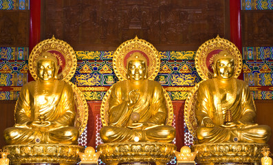 Fototapeta premium buddha statue in Wat-Leng-Noei-Yi2