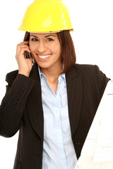 Frau mit Arbeitskleidung