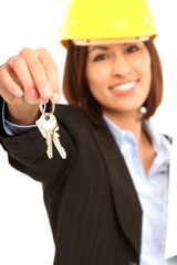 Frau mit Arbeitskleidung