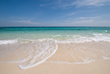 Thai sea : White sand beach and blue sky