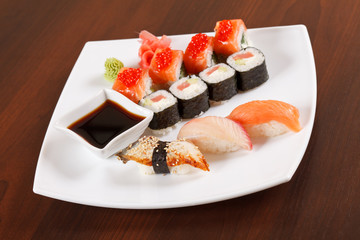 sushi on the plate