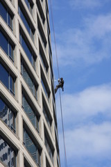 clean worker industry climbing