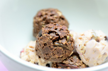 クランチチョコレート