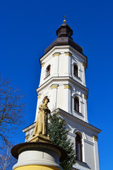 Fototapeta na wymiar An old bell tower in Pinsk