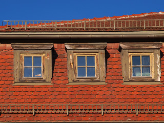 Drei Dachfenster