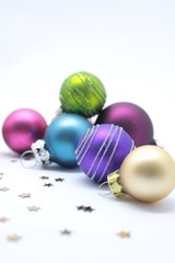 Weihnachtskugeln in bunt