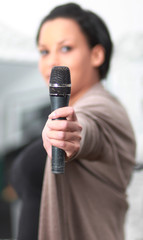 Frau mit Micro