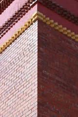 Угол кирпичного здания