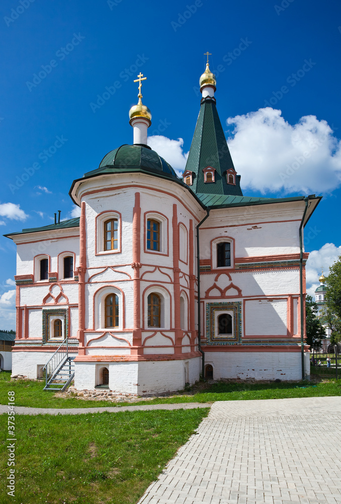 Wall mural Russian orthodox church. Iversky monastery in Valdai, Russia.