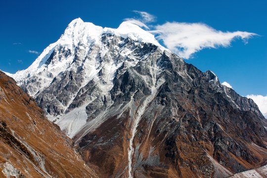 langshisa ri - langtang himal - nepal
