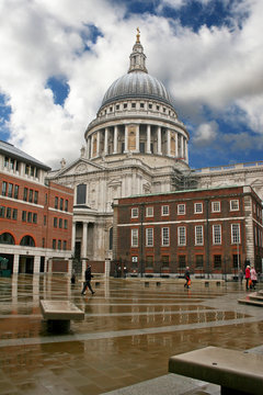 Paternoster Square, London