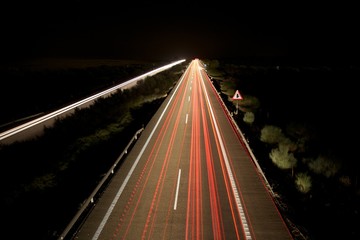 Fototapeta na wymiar Autostrada prędkość noc