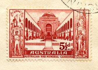 Vintage australian stamp"War memorial. Canberra"