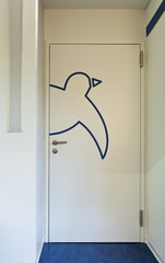 doort with painted bird