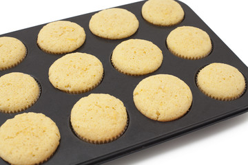 freshly baked lemon cupcakes