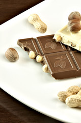 Chocolat and nuts