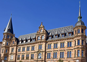 Fototapeta na wymiar Wiesbadener Rathaus