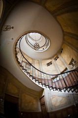 Fototapeta premium Old Parisian spiral staircase