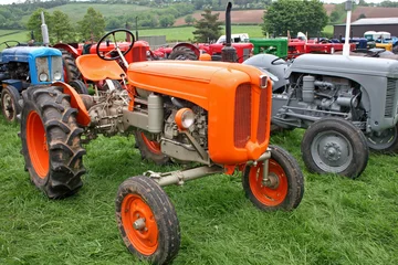 Deurstickers vintage tractor © Jenny Thompson