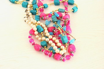 collane di bigiotteria