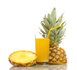 Fototapeta na wymiar Рineapple juice and pineapple isolated on white