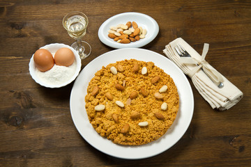 torta sbrisolona con ingredienti