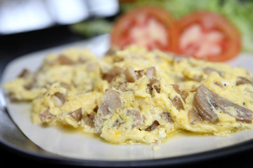 Omelette with mushroom and bacon