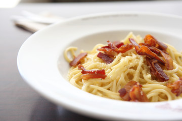 Spaghetti Carbonara with bacon and cheese