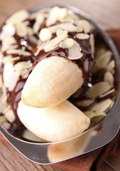 banana with chocolate