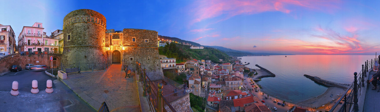 Pizzo Calabro, castello Murat a 360&deg;