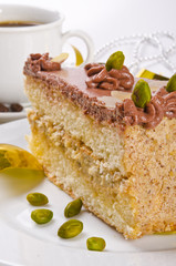 Halva Torte,Kaffe und Sekt