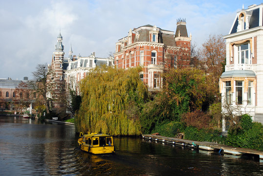 Grachtenansicht in Amsterdam
