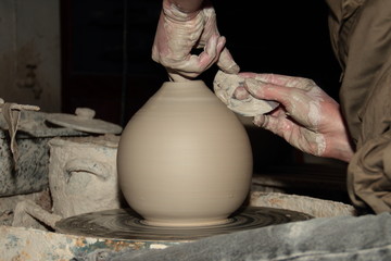 Keramik-Herstellung