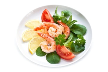 Garnelen mit Feldsalat, Tomaten und Zitrone