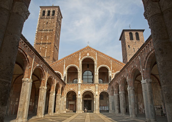 Fototapeta na wymiar Milan - San Ambrogio - Ambrosius kościół