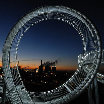 Tiger & Turtle - Magic Mountain