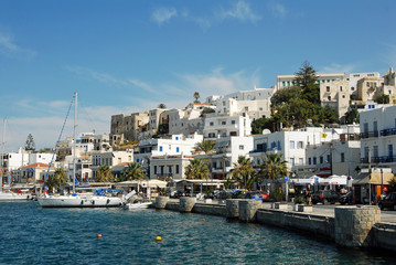 Fototapeta na wymiar Naxos Stadt