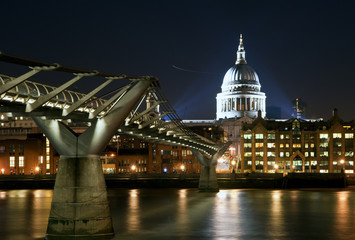 Long exposure of St Paul's cathedral in London at night with ref