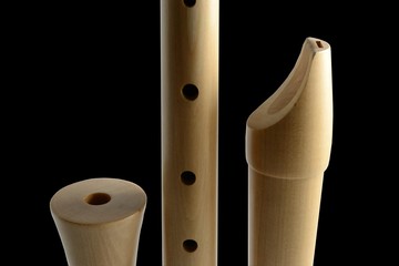 zerlegte Flöte aus Holz