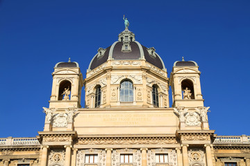 Fototapeta na wymiar Naturhistorisches Museum in Wien