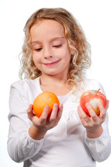 Fototapeta na wymiar child with fruit