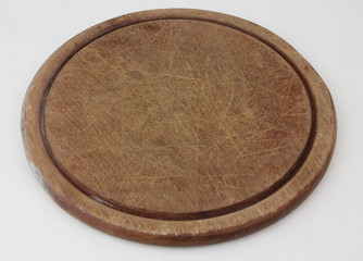 Holzbrett zerschnitten