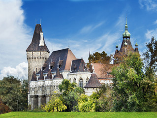 Fototapeta na wymiar Vajdahunyad Zamek w Budapeszcie