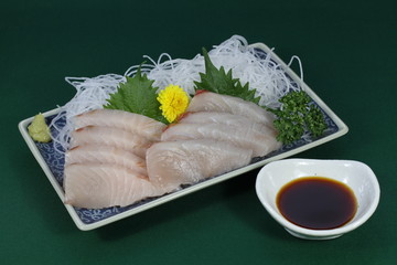 サワラの刺身